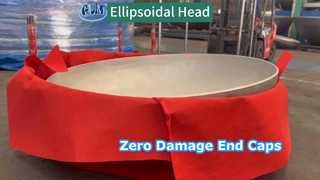 Tutup ujung baja tahan karat dilindungi oleh kain merah selama proses berlangsung.